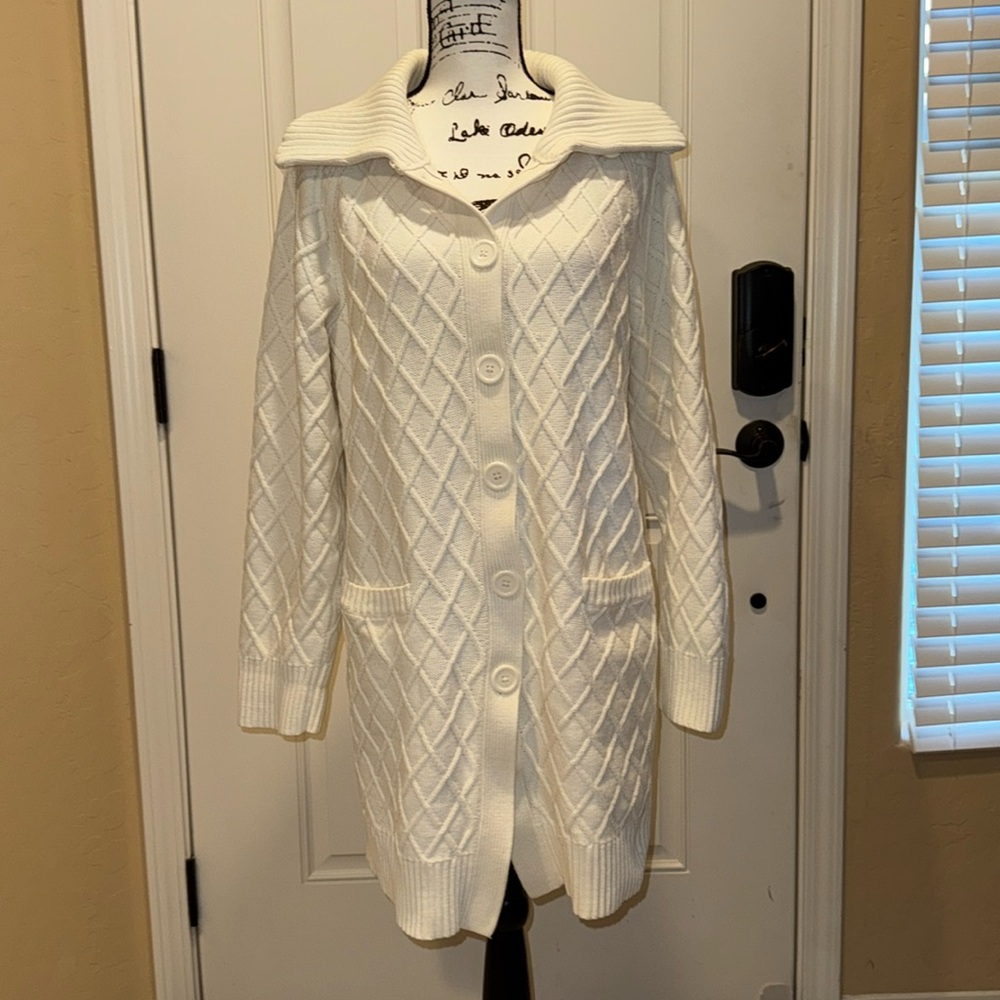 Women's Cream Cable-Knit Button-Front Sweater Cardigan